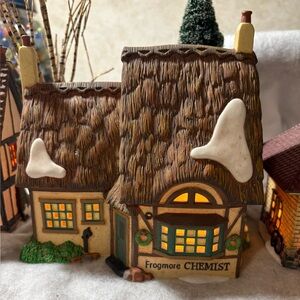 DEPT 56 FROGMORE CHEMIST RETIRED